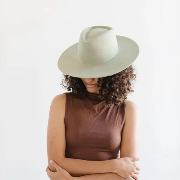 Gigi Pip x Dakota Dae - Triangle Crown Wool hat main image 4